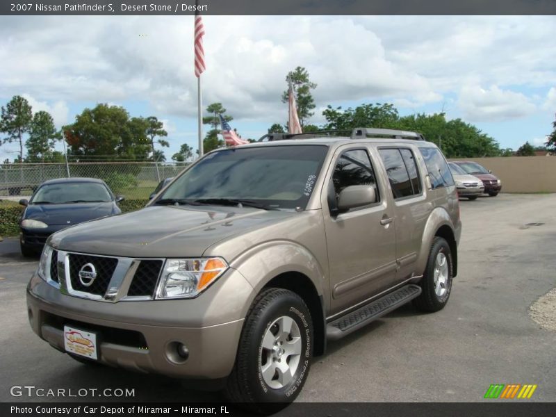 Desert Stone / Desert 2007 Nissan Pathfinder S