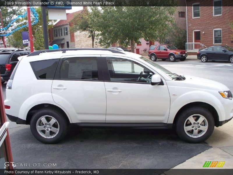 Diamond White Pearl / Black 2009 Mitsubishi Outlander ES 4WD