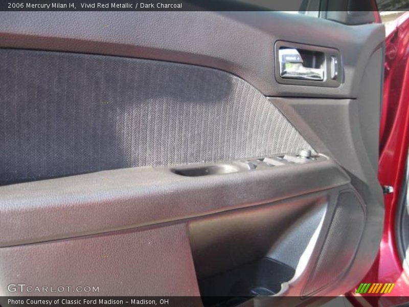 Vivid Red Metallic / Dark Charcoal 2006 Mercury Milan I4