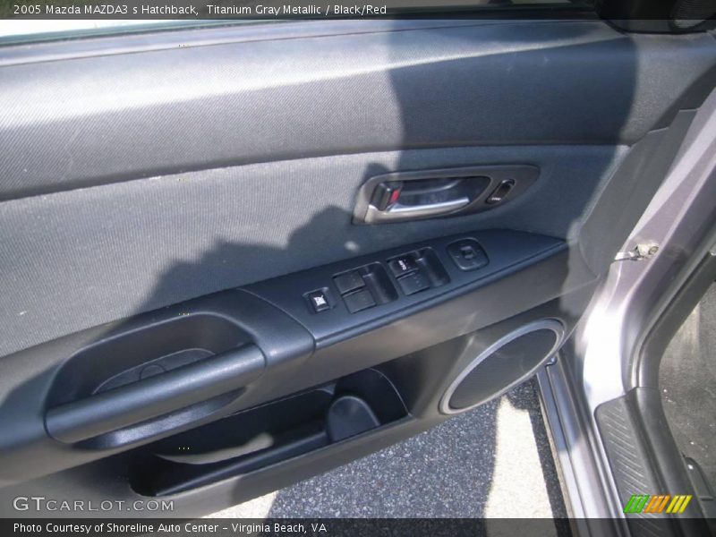 Titanium Gray Metallic / Black/Red 2005 Mazda MAZDA3 s Hatchback