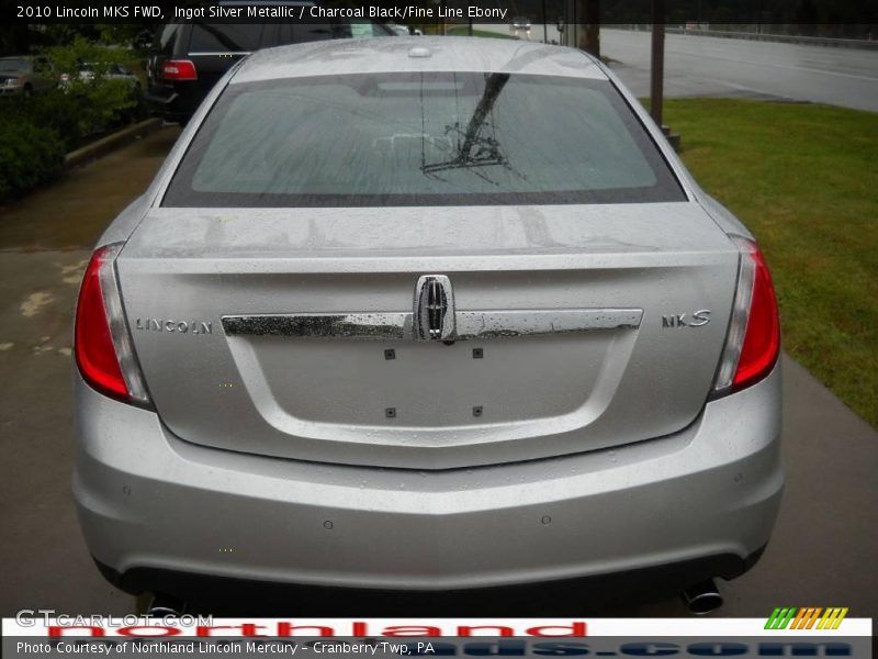 Ingot Silver Metallic / Charcoal Black/Fine Line Ebony 2010 Lincoln MKS FWD