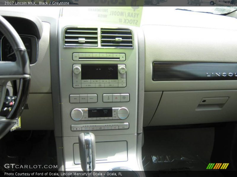 Black / Greystone 2007 Lincoln MKX
