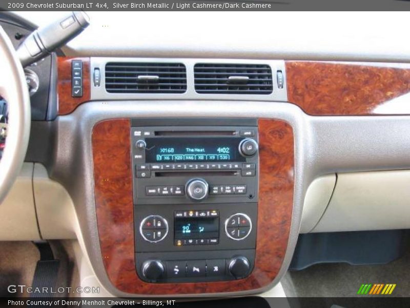 Silver Birch Metallic / Light Cashmere/Dark Cashmere 2009 Chevrolet Suburban LT 4x4