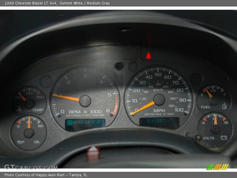 Summit White / Medium Gray 1999 Chevrolet Blazer LT 4x4