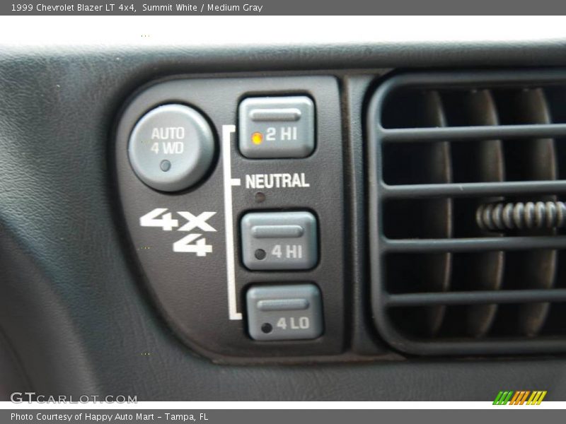 Summit White / Medium Gray 1999 Chevrolet Blazer LT 4x4