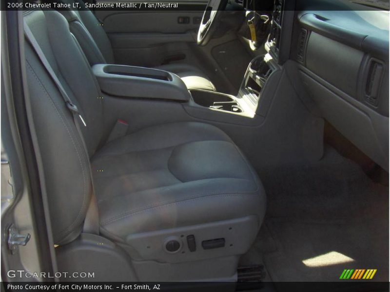 Sandstone Metallic / Tan/Neutral 2006 Chevrolet Tahoe LT