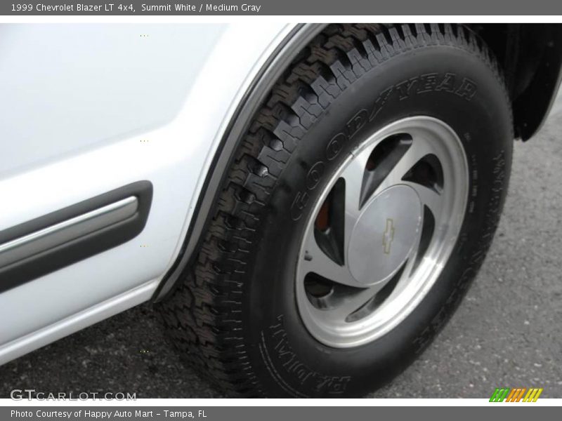 Summit White / Medium Gray 1999 Chevrolet Blazer LT 4x4