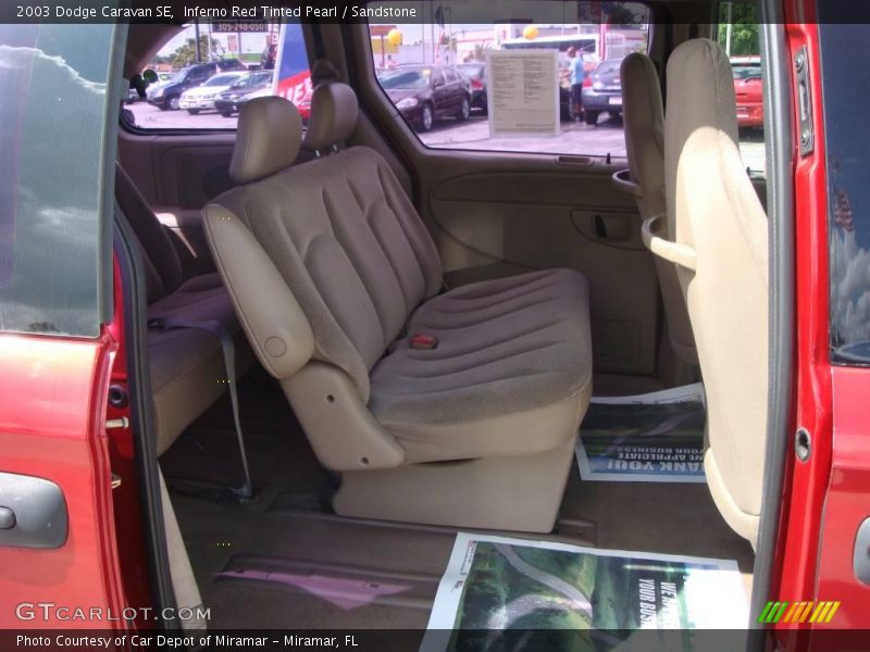 Inferno Red Tinted Pearl / Sandstone 2003 Dodge Caravan SE