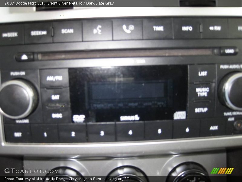 Bright Silver Metallic / Dark Slate Gray 2007 Dodge Nitro SLT