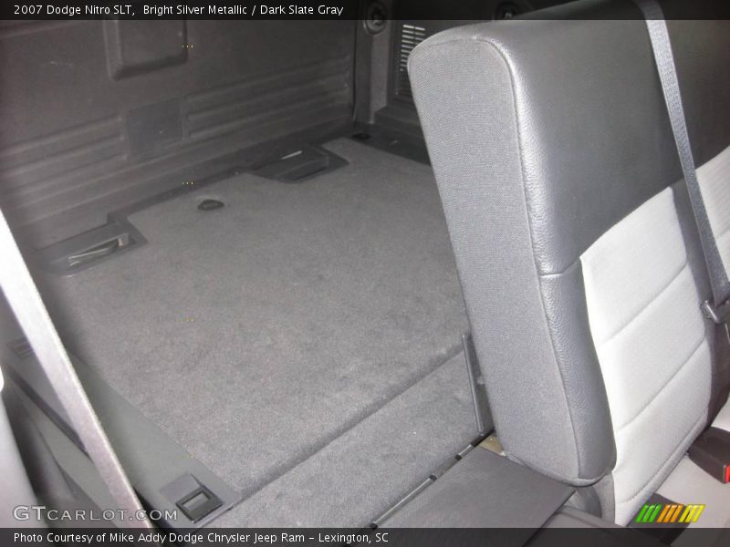 Bright Silver Metallic / Dark Slate Gray 2007 Dodge Nitro SLT