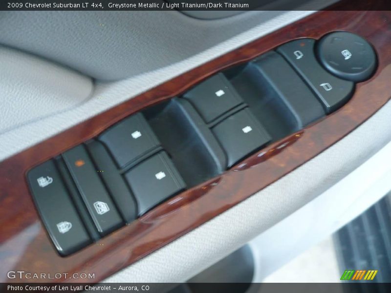 Greystone Metallic / Light Titanium/Dark Titanium 2009 Chevrolet Suburban LT 4x4