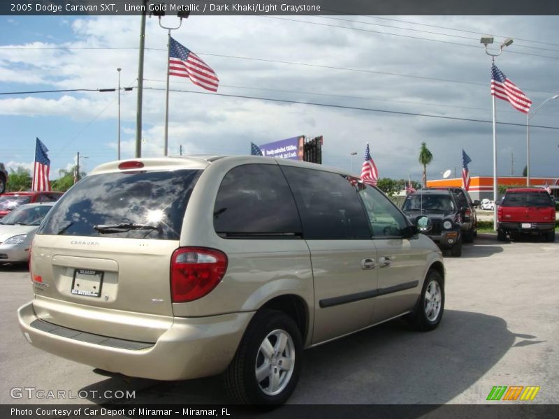 Linen Gold Metallic / Dark Khaki/Light Graystone 2005 Dodge Caravan SXT
