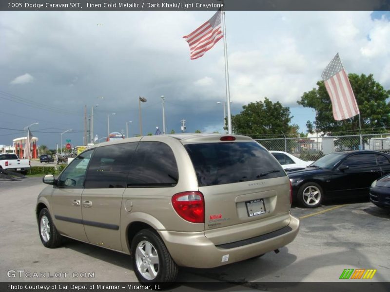 Linen Gold Metallic / Dark Khaki/Light Graystone 2005 Dodge Caravan SXT
