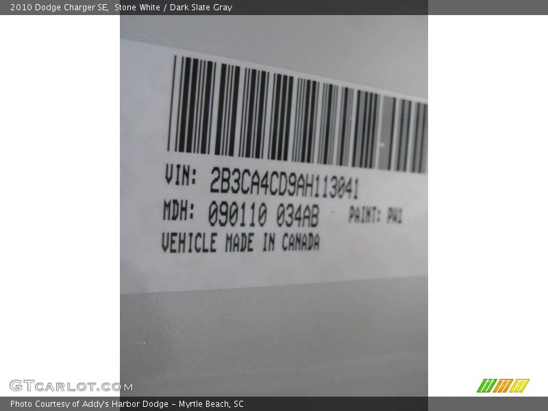 Stone White / Dark Slate Gray 2010 Dodge Charger SE
