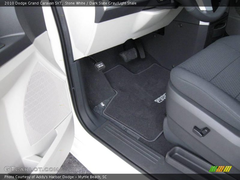 Stone White / Dark Slate Gray/Light Shale 2010 Dodge Grand Caravan SXT
