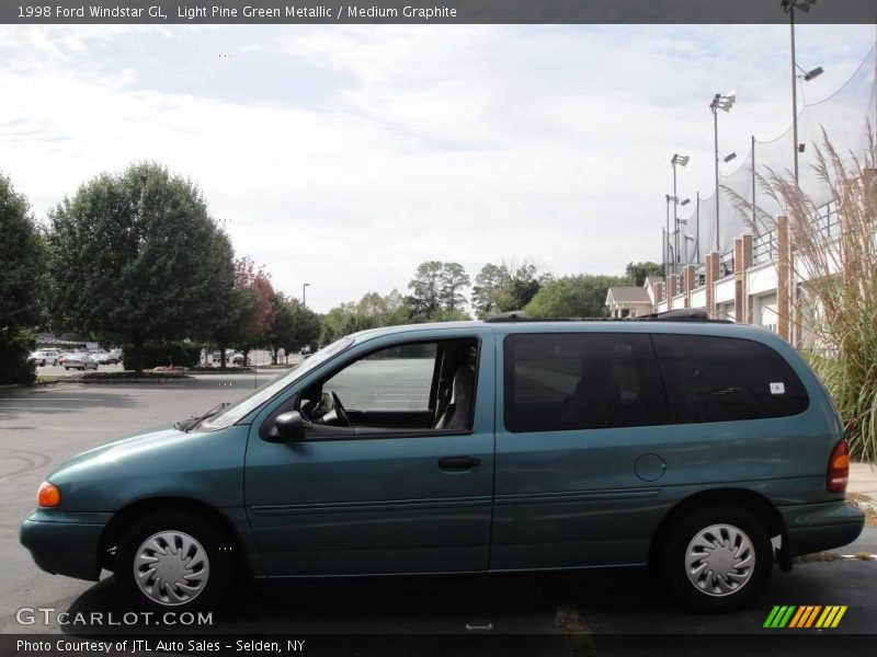 Light Pine Green Metallic / Medium Graphite 1998 Ford Windstar GL