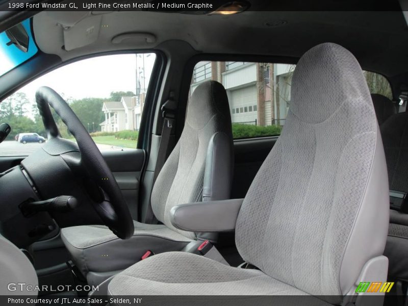 Light Pine Green Metallic / Medium Graphite 1998 Ford Windstar GL