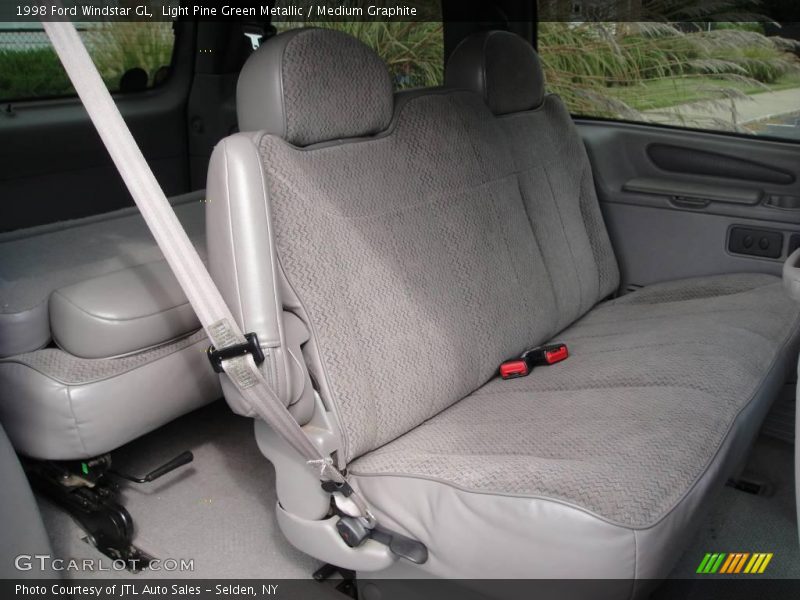 Light Pine Green Metallic / Medium Graphite 1998 Ford Windstar GL