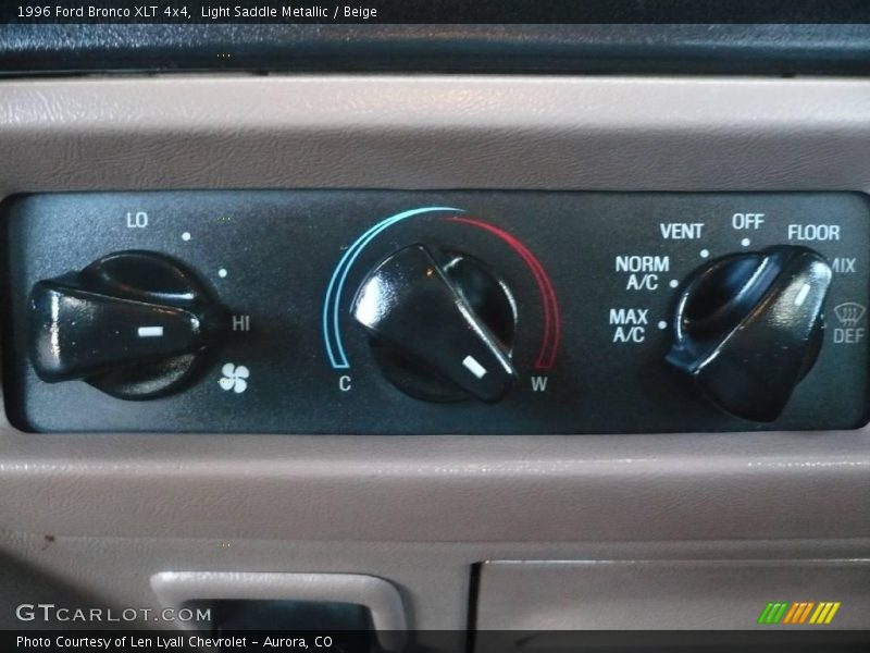 Light Saddle Metallic / Beige 1996 Ford Bronco XLT 4x4