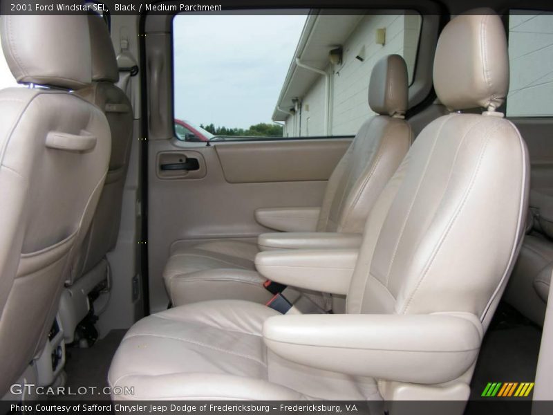 Black / Medium Parchment 2001 Ford Windstar SEL
