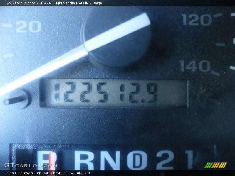 Light Saddle Metallic / Beige 1996 Ford Bronco XLT 4x4
