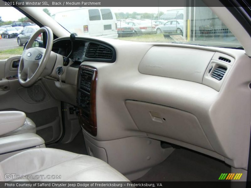 Black / Medium Parchment 2001 Ford Windstar SEL