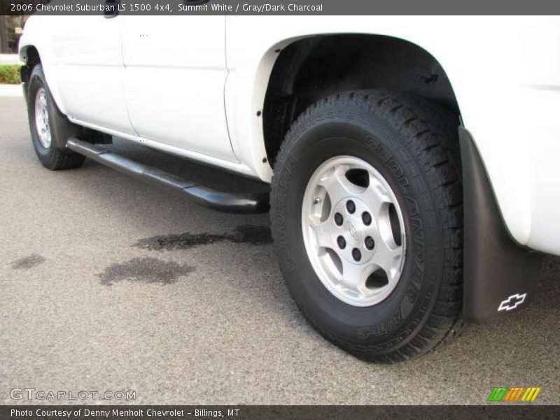 Summit White / Gray/Dark Charcoal 2006 Chevrolet Suburban LS 1500 4x4