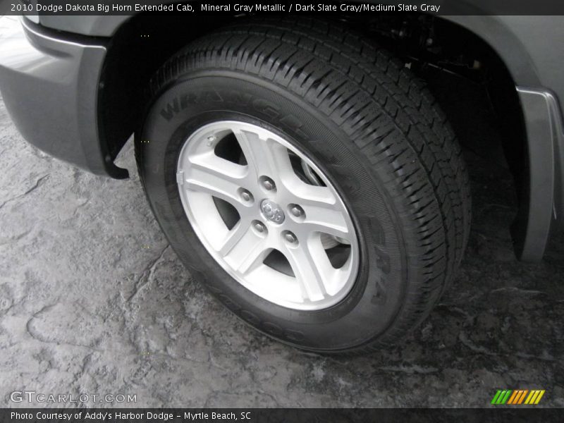 Mineral Gray Metallic / Dark Slate Gray/Medium Slate Gray 2010 Dodge Dakota Big Horn Extended Cab