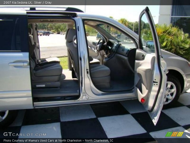 Silver / Gray 2007 Kia Sedona LX