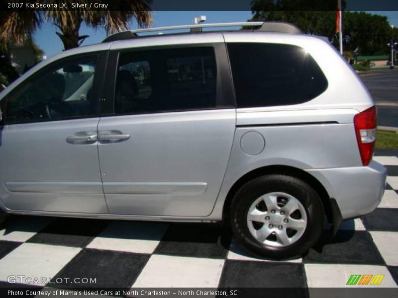 Silver / Gray 2007 Kia Sedona LX
