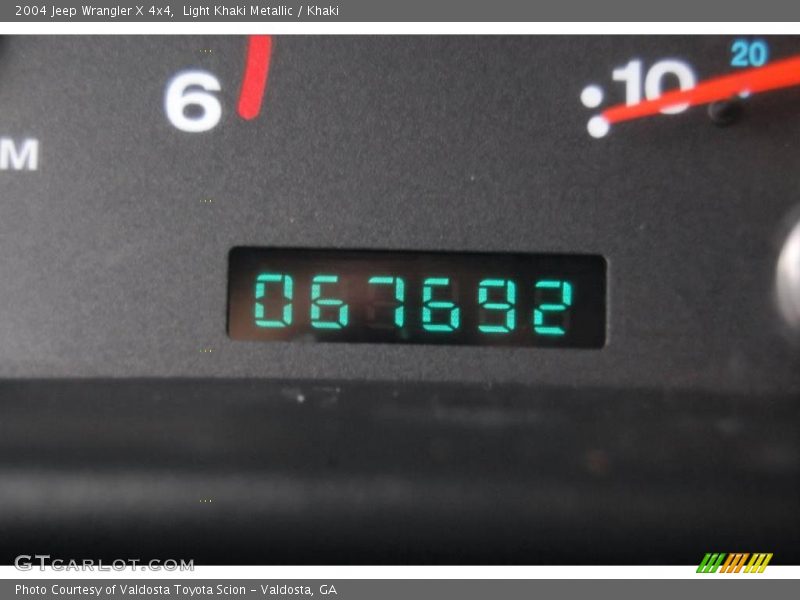 Light Khaki Metallic / Khaki 2004 Jeep Wrangler X 4x4