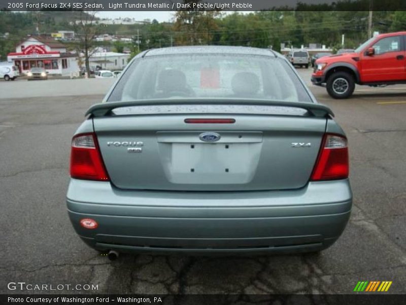 Light Tundra Metallic / Dark Pebble/Light Pebble 2005 Ford Focus ZX4 SES Sedan