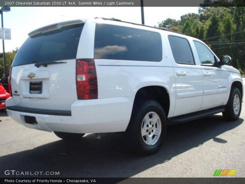 Summit White / Light Cashmere 2007 Chevrolet Suburban 1500 LT 4x4