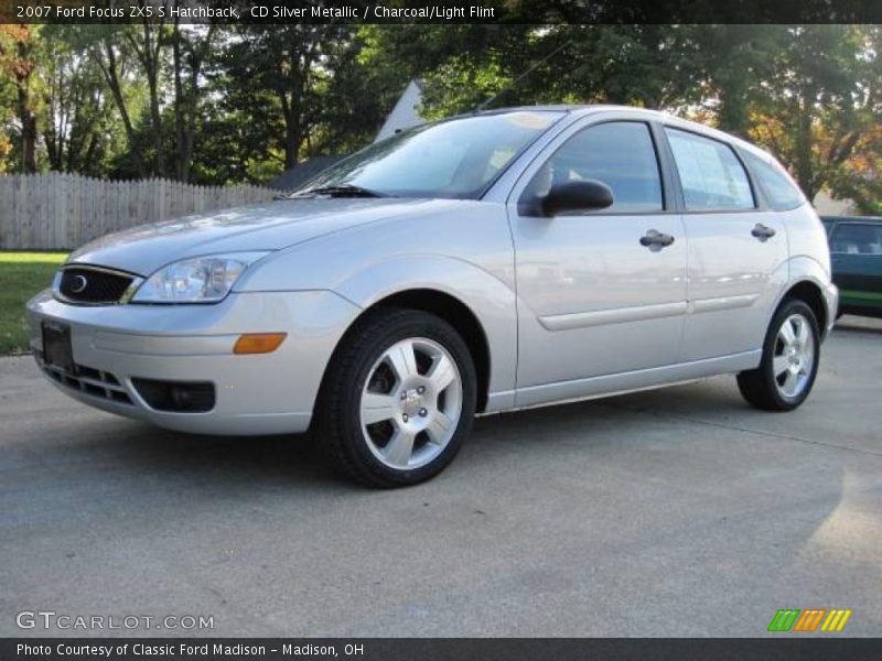 CD Silver Metallic / Charcoal/Light Flint 2007 Ford Focus ZX5 S Hatchback
