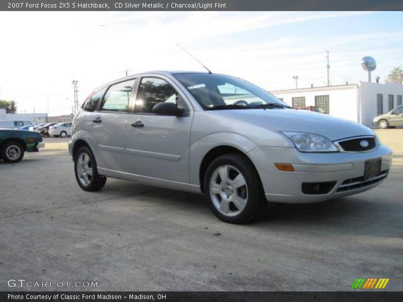 CD Silver Metallic / Charcoal/Light Flint 2007 Ford Focus ZX5 S Hatchback