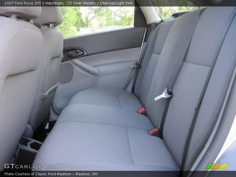 CD Silver Metallic / Charcoal/Light Flint 2007 Ford Focus ZX5 S Hatchback