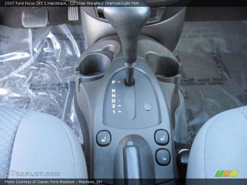 CD Silver Metallic / Charcoal/Light Flint 2007 Ford Focus ZX5 S Hatchback