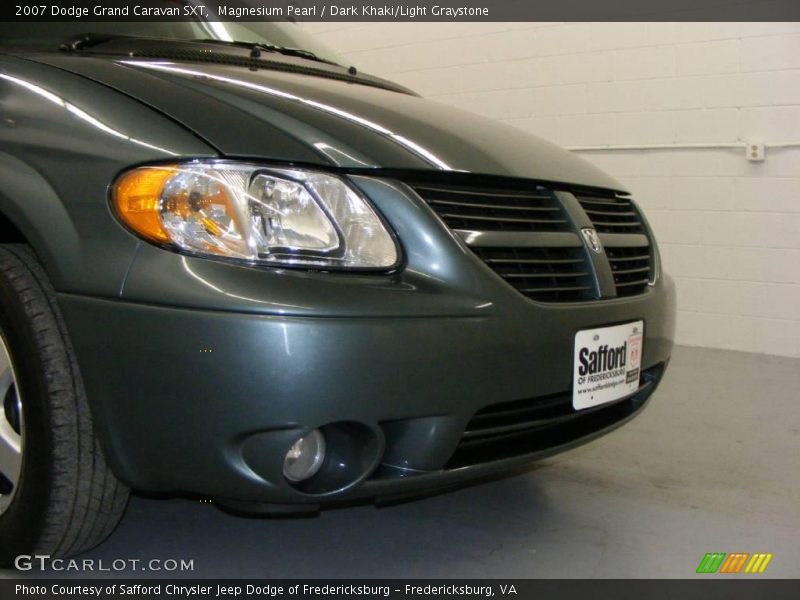 Magnesium Pearl / Dark Khaki/Light Graystone 2007 Dodge Grand Caravan SXT