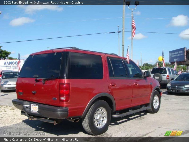 Laser Red / Medium Graphite 2002 Ford Expedition XLT