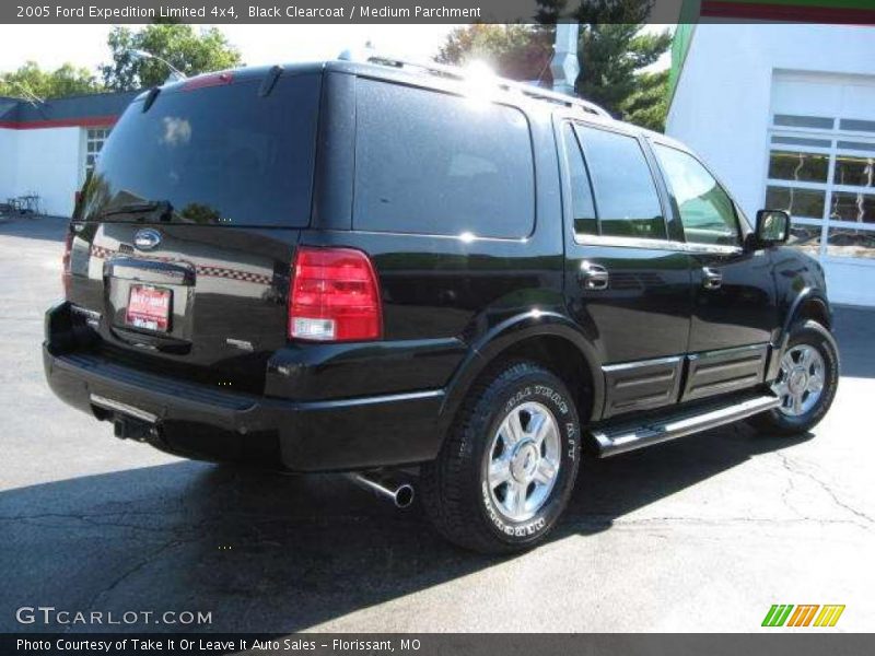 Black Clearcoat / Medium Parchment 2005 Ford Expedition Limited 4x4