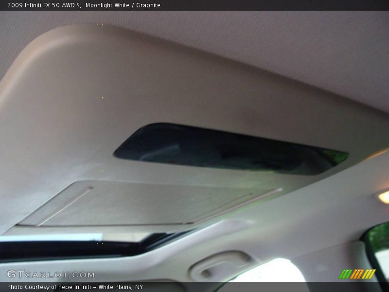 Moonlight White / Graphite 2009 Infiniti FX 50 AWD S