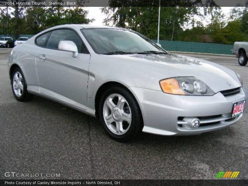 Sterling / Black 2004 Hyundai Tiburon
