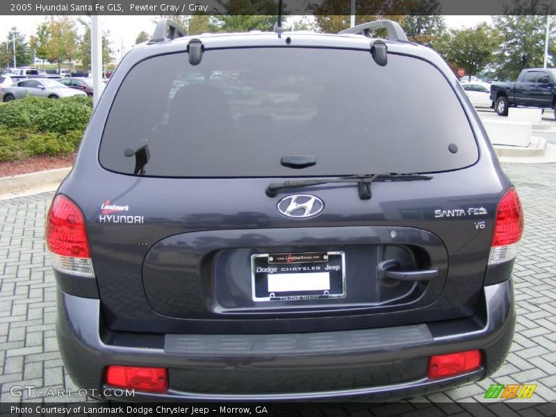 Pewter Gray / Gray 2005 Hyundai Santa Fe GLS