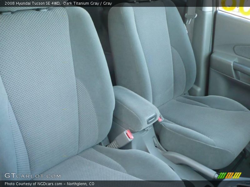 Dark Titanium Gray / Gray 2008 Hyundai Tucson SE 4WD