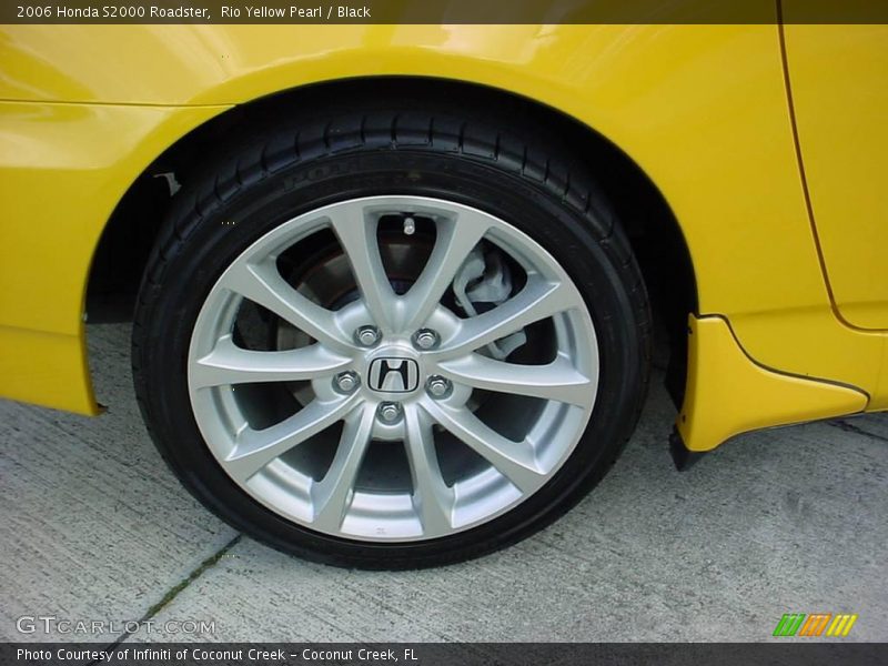 Rio Yellow Pearl / Black 2006 Honda S2000 Roadster