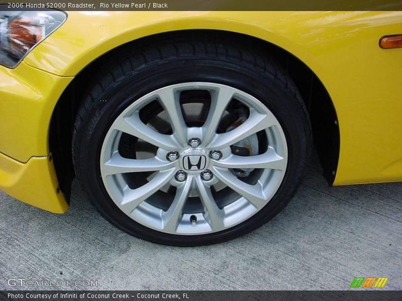 Rio Yellow Pearl / Black 2006 Honda S2000 Roadster
