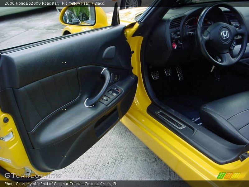 Rio Yellow Pearl / Black 2006 Honda S2000 Roadster