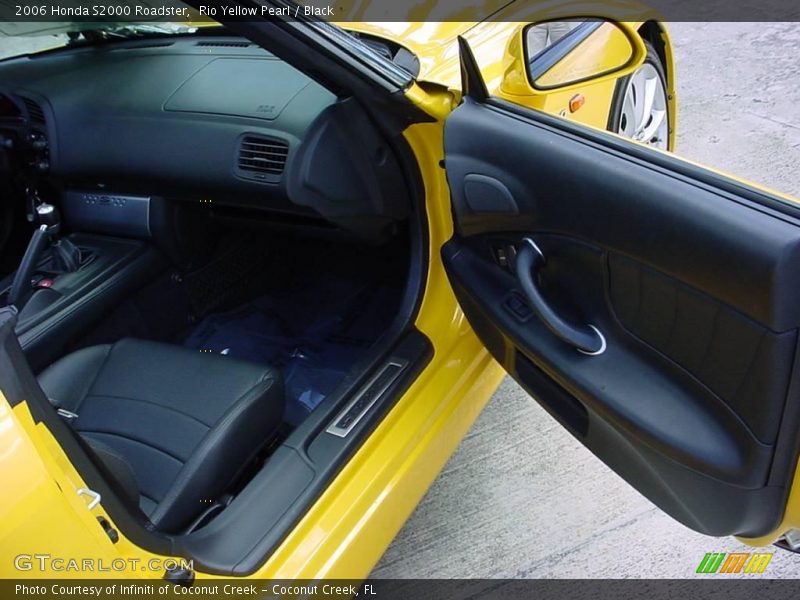 Rio Yellow Pearl / Black 2006 Honda S2000 Roadster