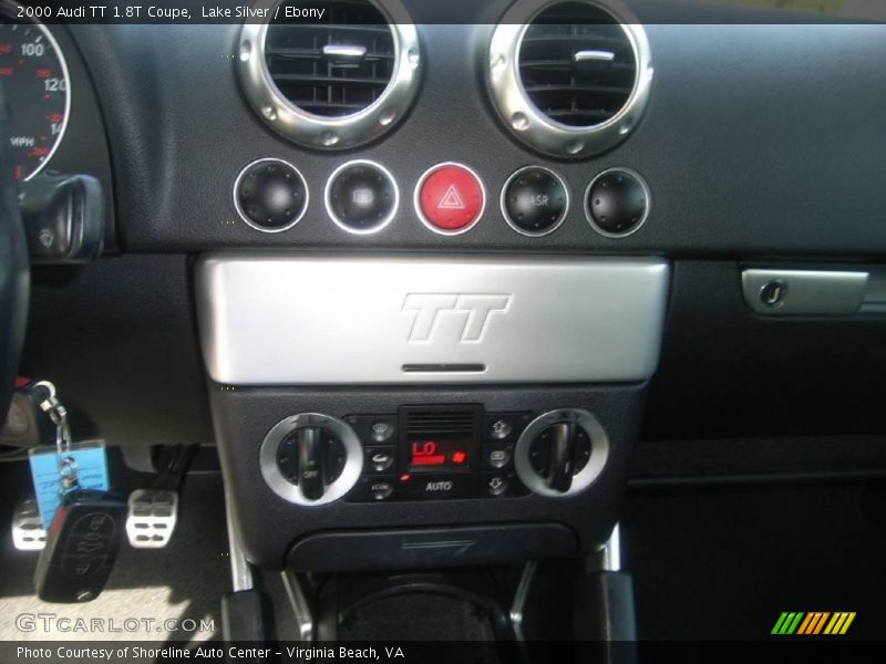 Lake Silver / Ebony 2000 Audi TT 1.8T Coupe