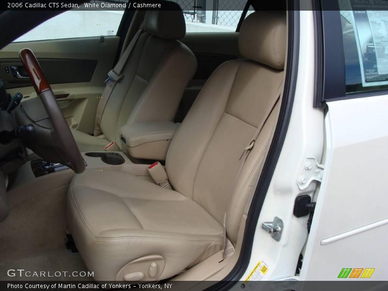 White Diamond / Cashmere 2006 Cadillac CTS Sedan